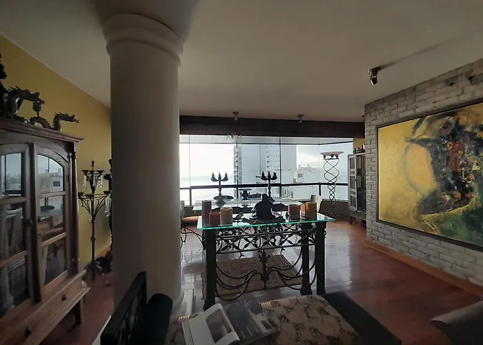 Black Shark Apartments