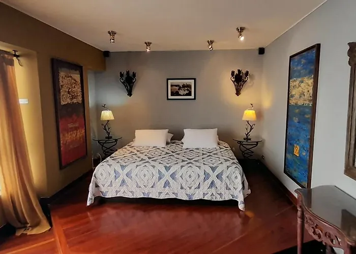 Black Shark Apartments