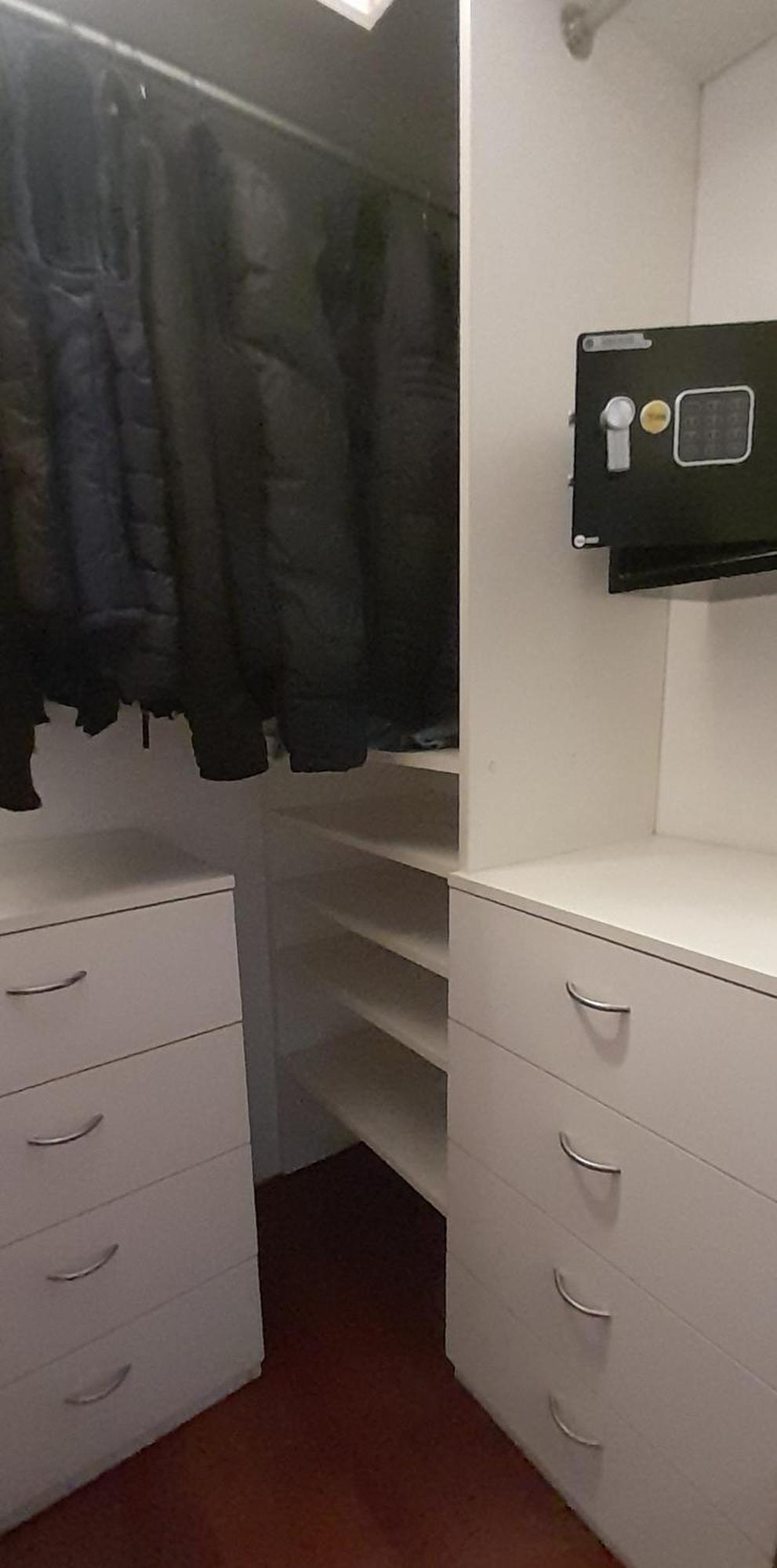 Black Shark Apartamento Lima